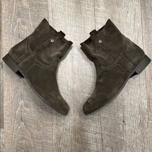 Frye & Co. Sarah Shorty Suede slouch Boots Size 7 Olive Military Brown